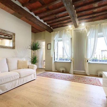Corte Paolina - Charming Courtyard Inside Lucca Exterior photo